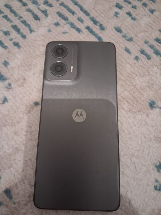 Iphone X & Moto G24