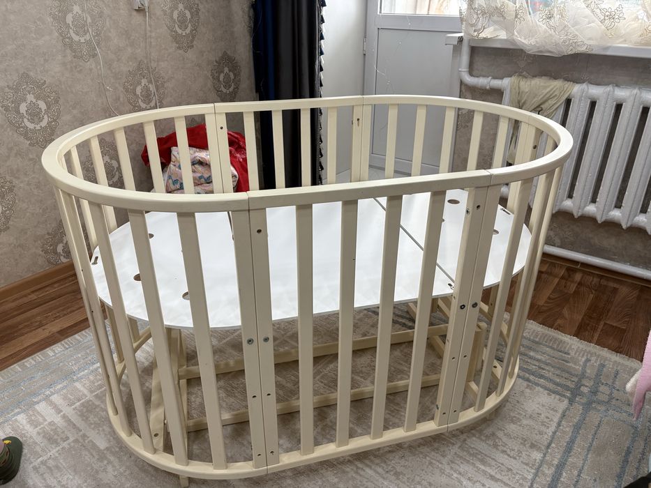 Продам кровать для новорожденных