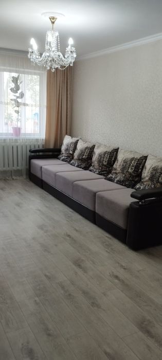 Сдаётся 2 комн квартира