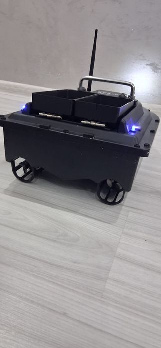 Нова Лодка за захранка