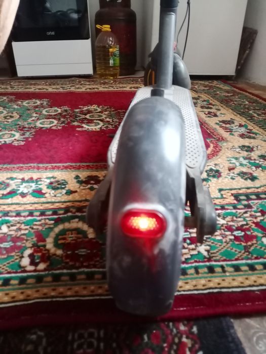 Электросамокат E-SCOOTER MAX G30