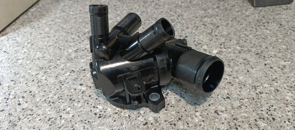 Термостат Рено Renault