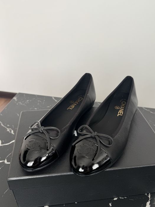 Chanel ballet flats