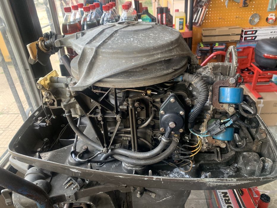 Johnson 40hp двигател