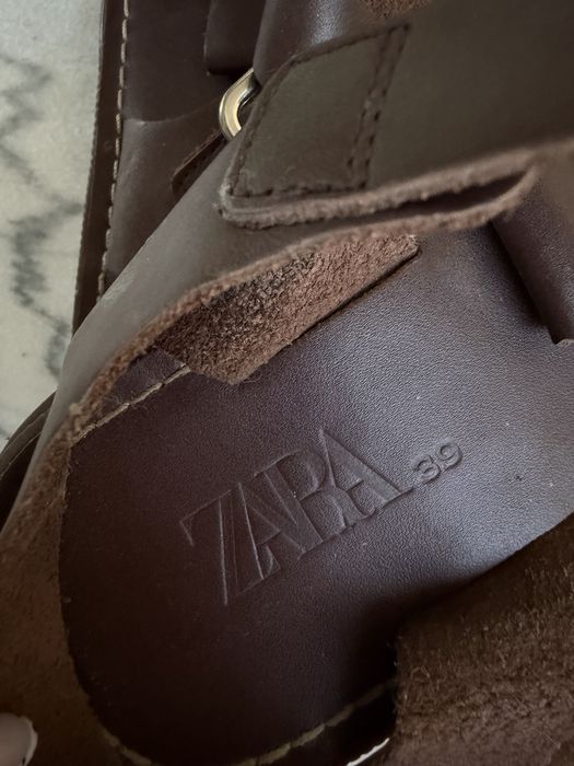 Кожени сандали Zara 39