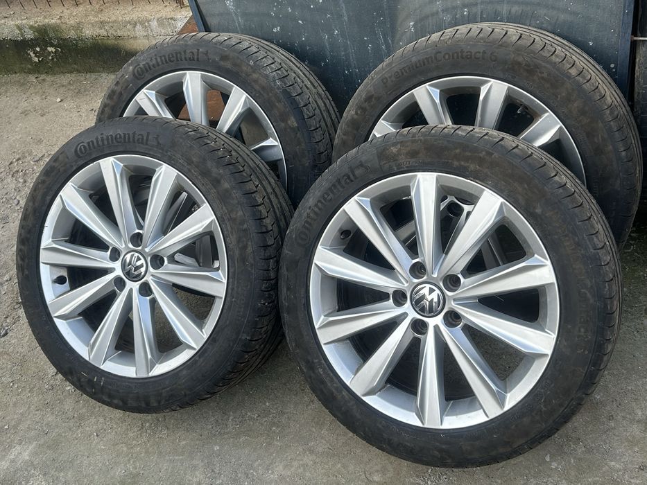 Jante aliaj originale VW R17 + anvelope Continental vară