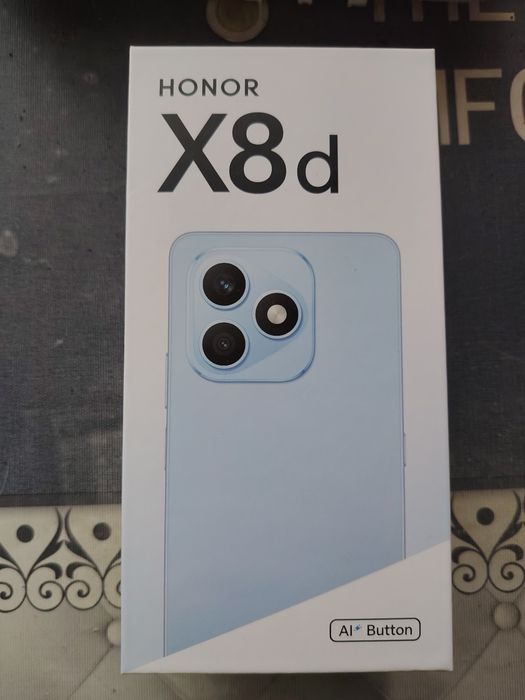 Продам телефон, последняя модель, абсолютно новый