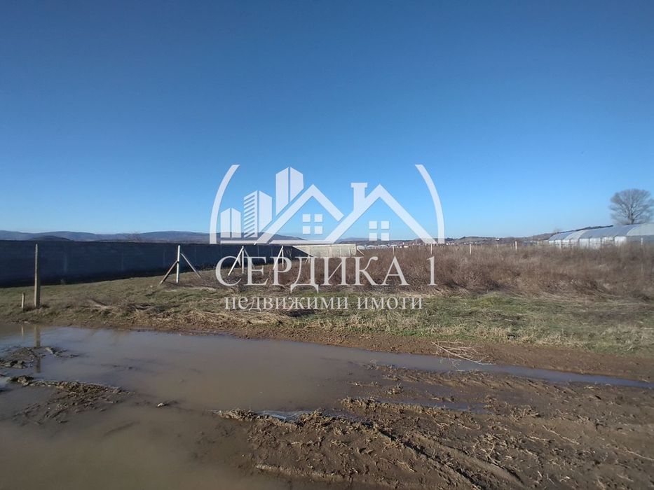 Продава се Парцел в Благоевград, Втора промишлена зона - 575 кв.м за 47 €/кв.м - Снимка #1