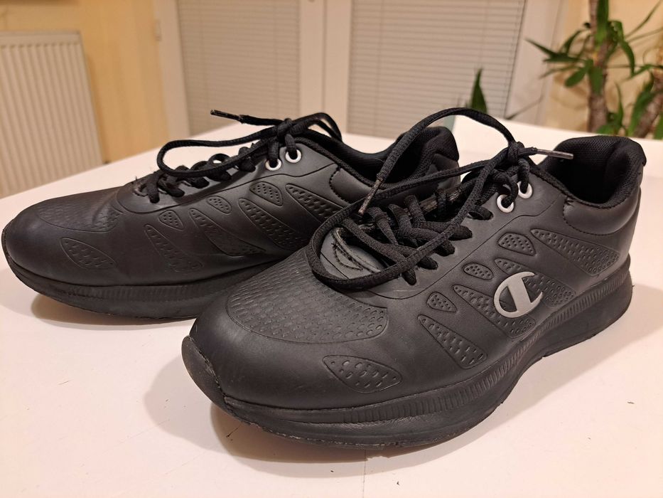 Маратонки Champion 41 размер