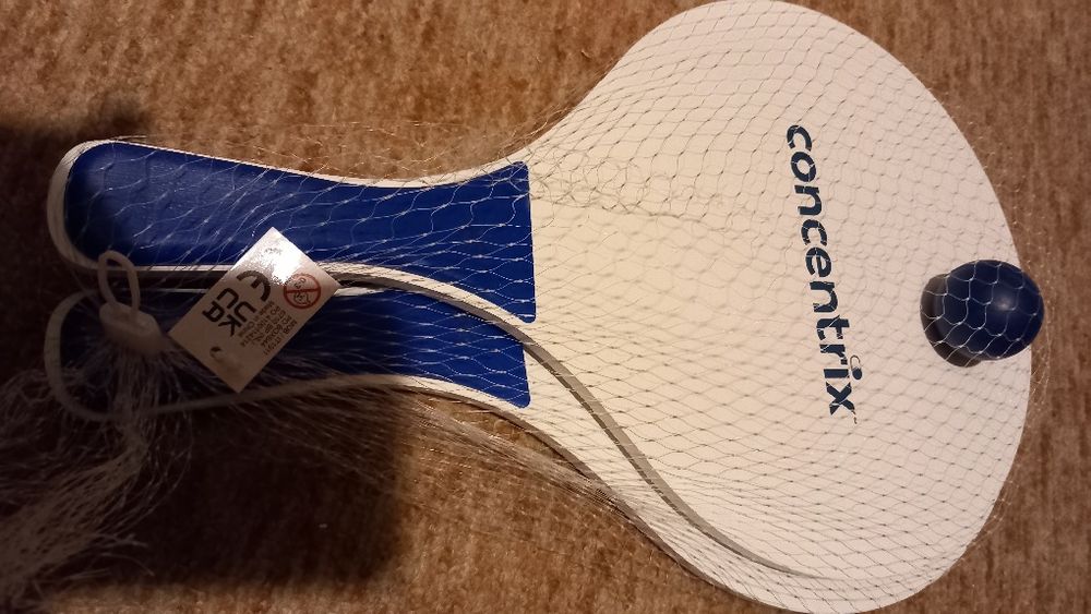 Нов детски боулинг,нови хилки и топче