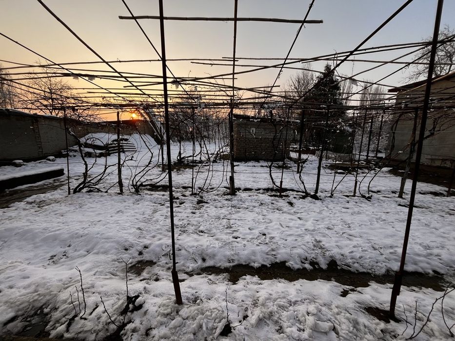 Ер хисобида сотилади Ўртасаройда