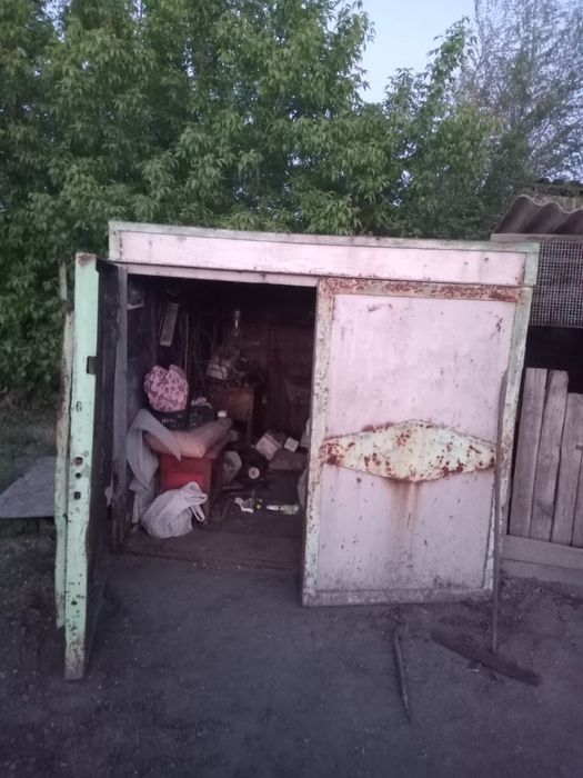 Гараж для мотоцикла