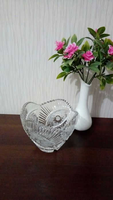 Продам хрусталь посуду