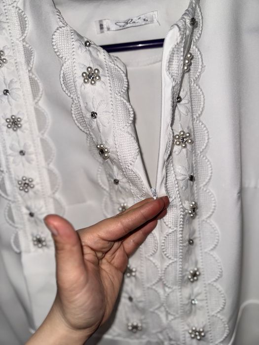 Продаю новый платья