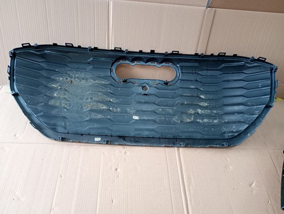 Grila far faruri full led Audi Q4 E-Tron