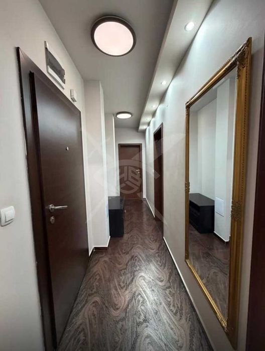 Дава се под наем Тристаен апартамент в Пловдив, Каменица 1 - 107 кв.м за 727.77 € - Снимка #2