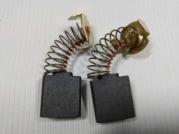 Щетка графитовая новая