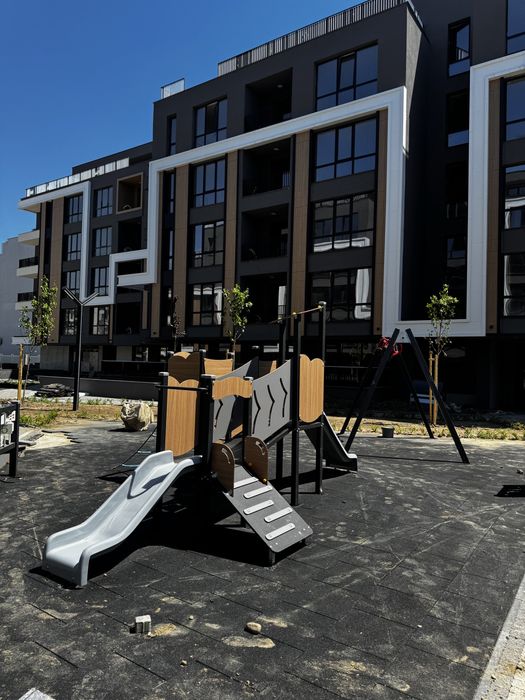 Продава се Тристаен апартамент в Пловдив, Кършияка - 107 кв.м за 1401 €/кв.м - Снимка #1