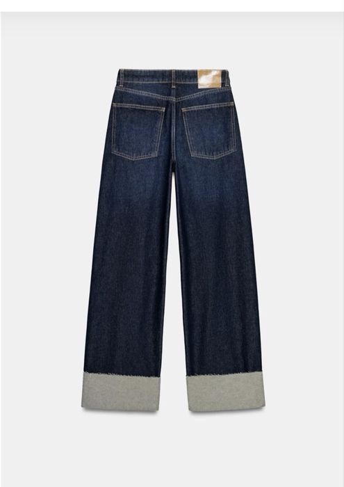 Дънки на Zara.