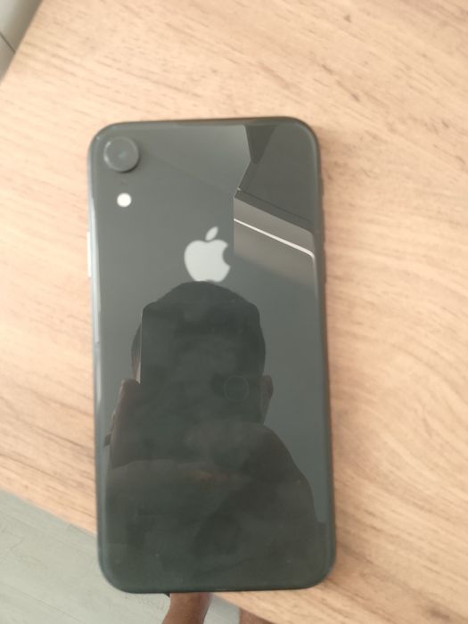 iPhone XR без гарантии