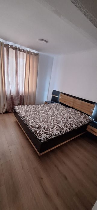 Apartament de închiriat, 3 camere, 2 nivele,loc de parcare, zona Giroc, in spate la Lidl