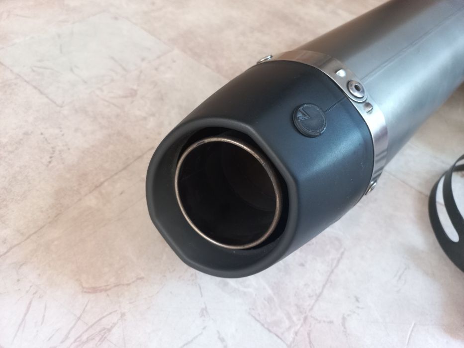 Honda CBR1000RR Fireblade Генерация LeoVince