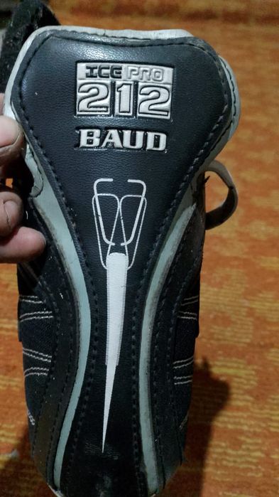 Коньки взрослые  41размер