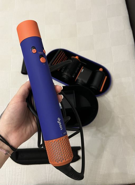 Продавам Dyson Airwrap HS08 ID Complete Long – Violet/Topaz
