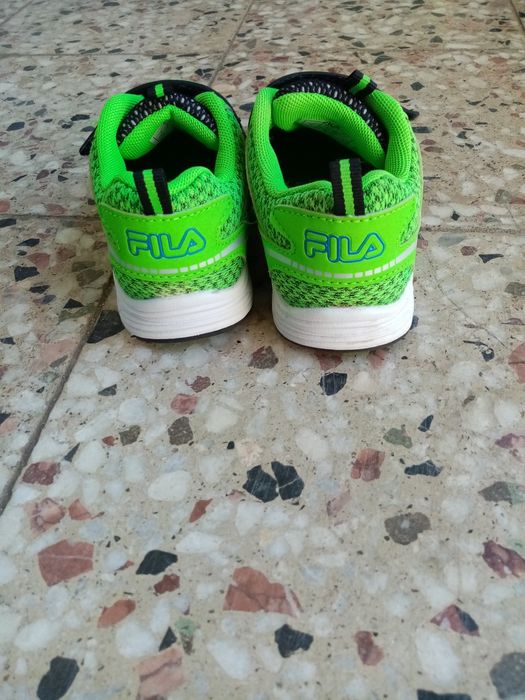 Pantofi sport fila original pentru copii.