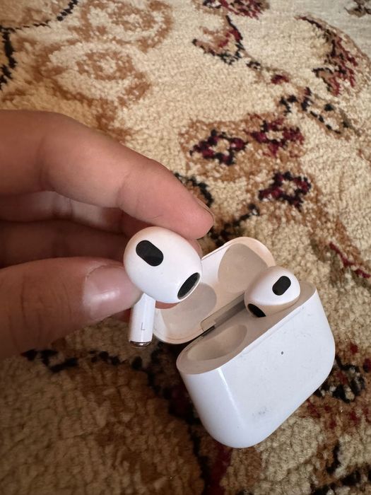 iPhone аирподс л