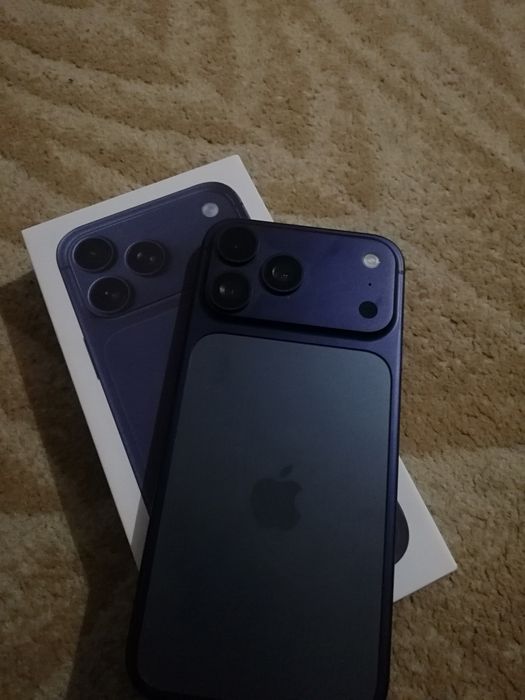 Айфон 17 про макс кофия