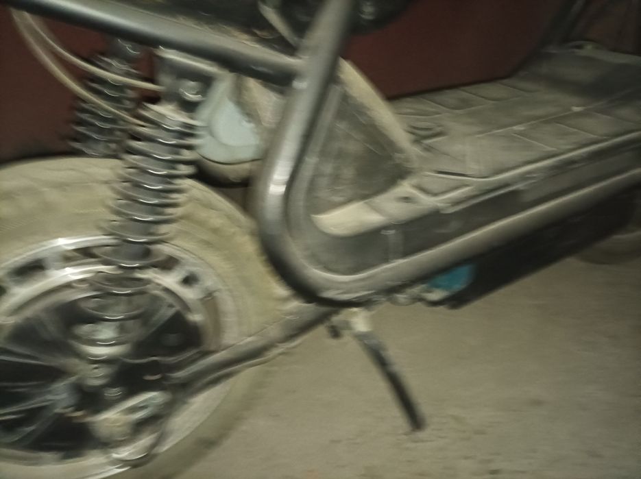 Скутер электронный