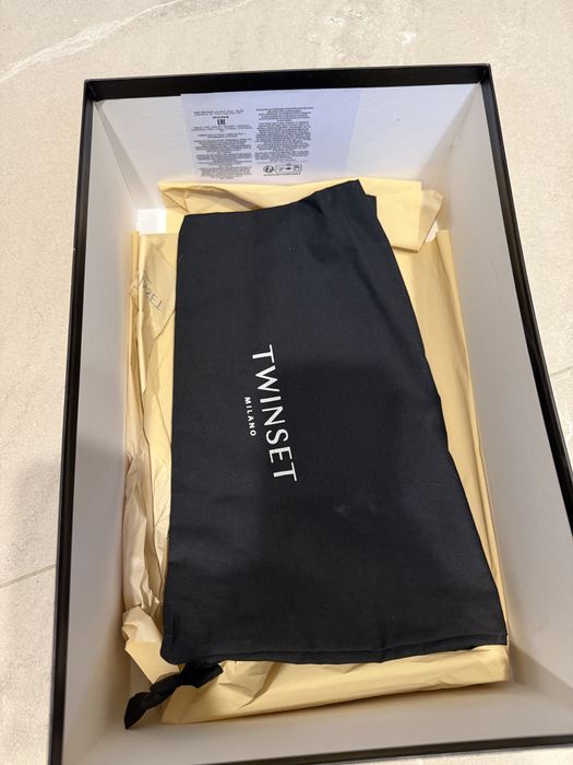 Бели Кецове-Twinset