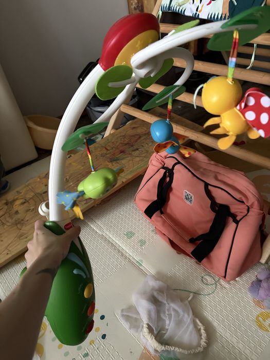 Tiny love музикална въртележка