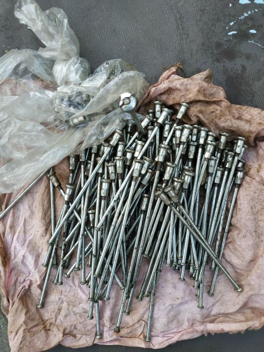 Спицы 100 штук..