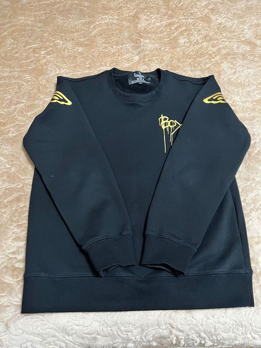 Продам свитшот на мальчика 12-14 лет