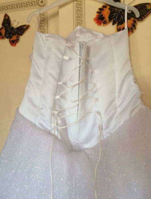 Свадебное платье, новое.