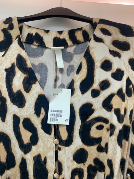 vand rochie de zi