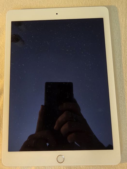 IPad Air 2 Sim (pentru piese)