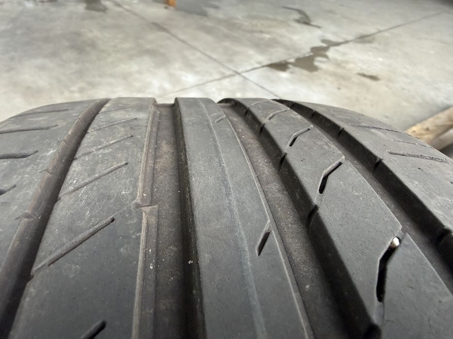 4бр. ОТЛИЧНИ Летни Гуми С Борд 215/40R/18 -CONTINENTAL- DOT:4720- 4.5мм.