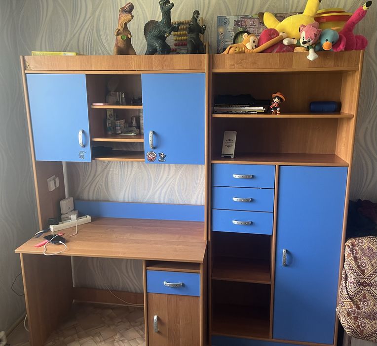 Продам детскую стенку