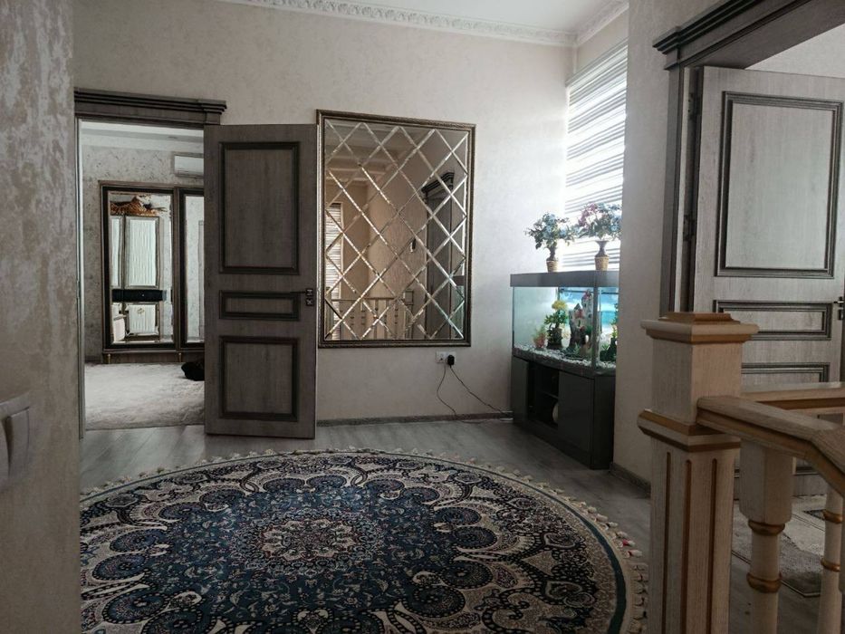 Мирзо улугбек Айти Парк, ор Военый госпиталь 6 комнат 2х Коттедж 2.73с