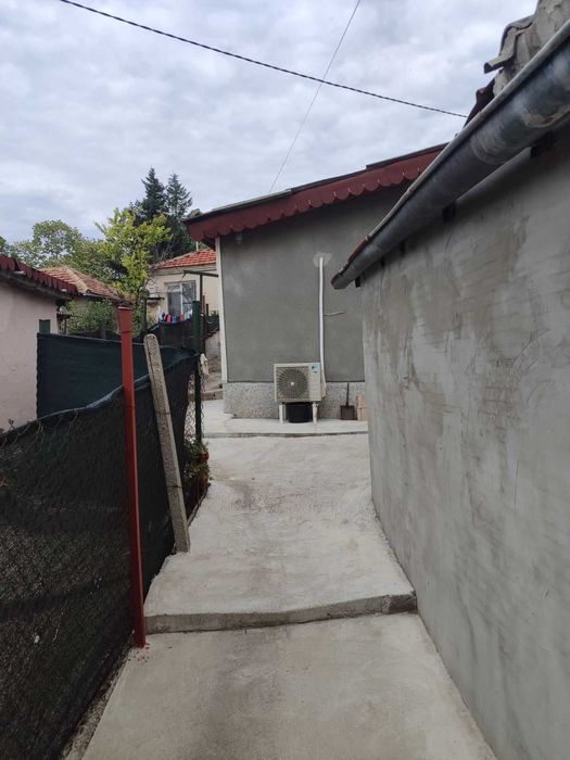 Къща около градски парк Добрич