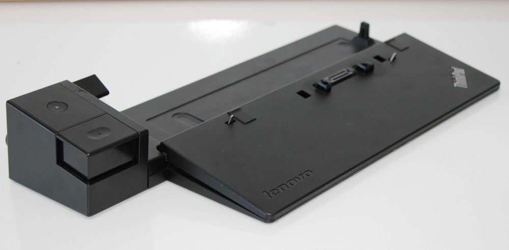 Докинг станция Lenovo ThinkPad Basic Dock 40A0