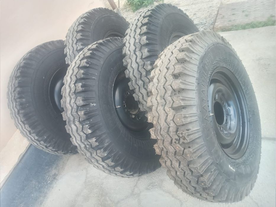 Продаю шины с диском