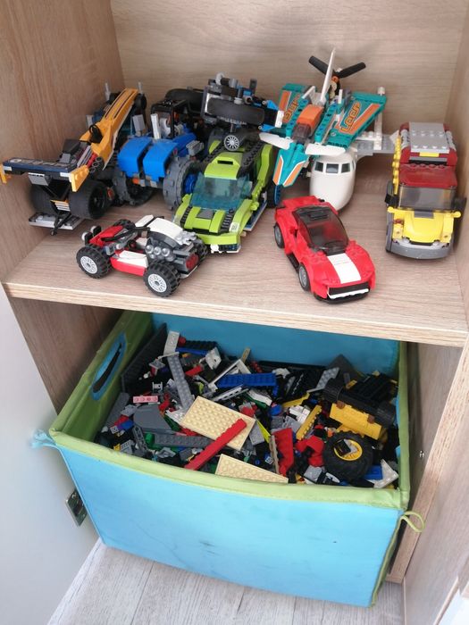 Огромный ящик лего и машинки
