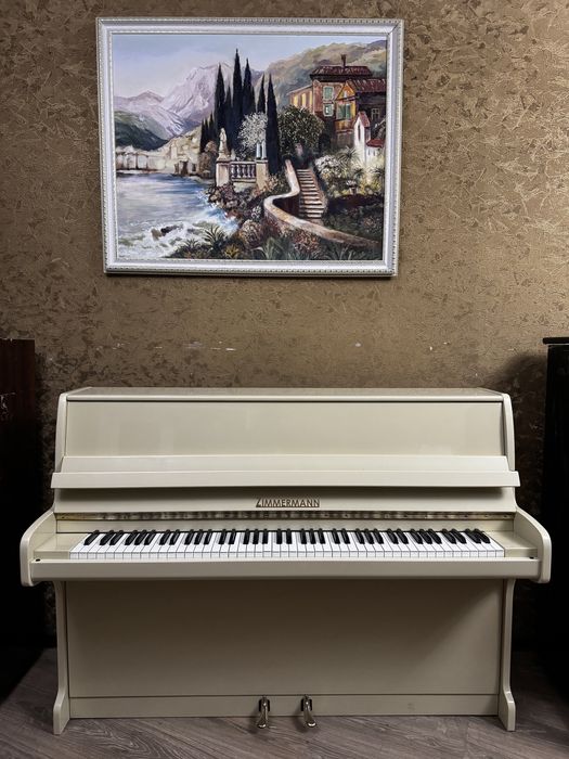 Белое пианино Zimmermann. Германия.