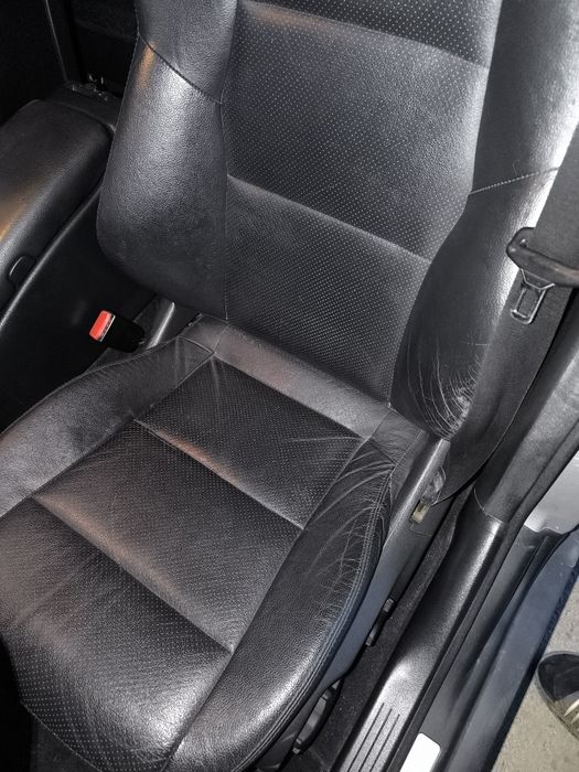 Продава Мерцедес с 320