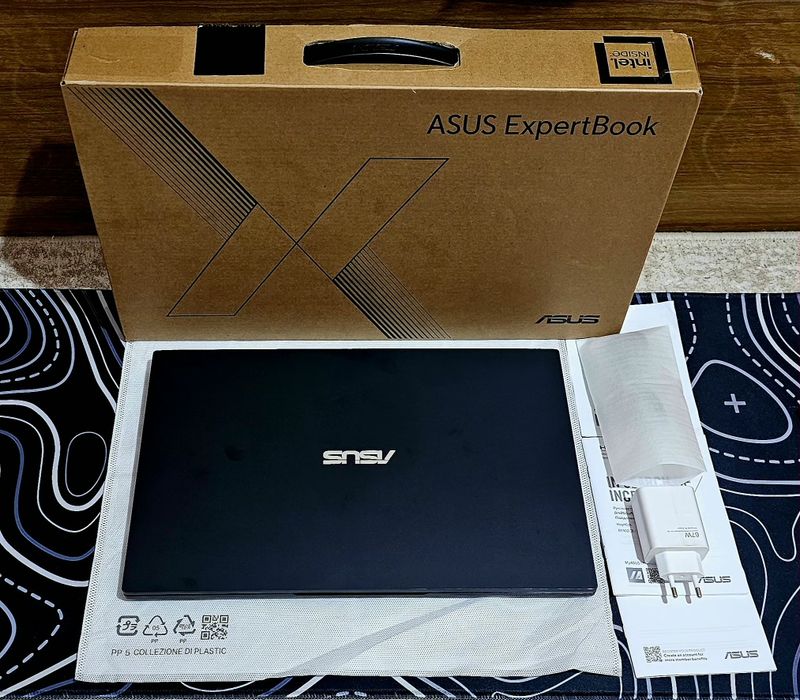 Asus ExpertBook 15 ozu16,ssd512 10 ядерный!