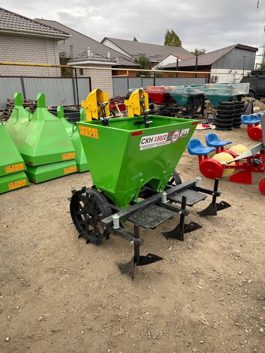 Картофелесажалка 2х рядная